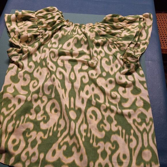 Rose & Olive Ruffled Abstract Design Short Sleeve 1X Women Blouse Tassles Ties - Picture 7 of 7